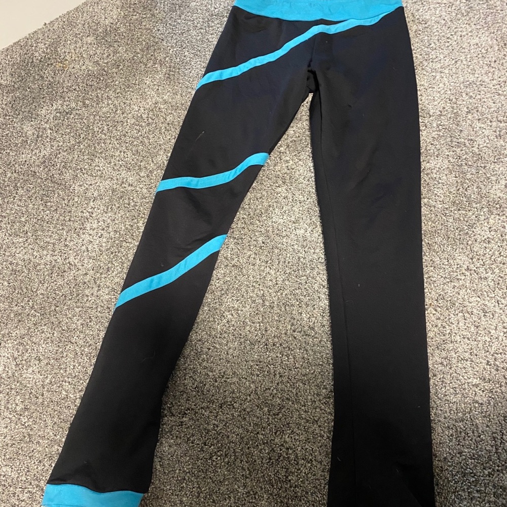 Chloe Noel skating pants